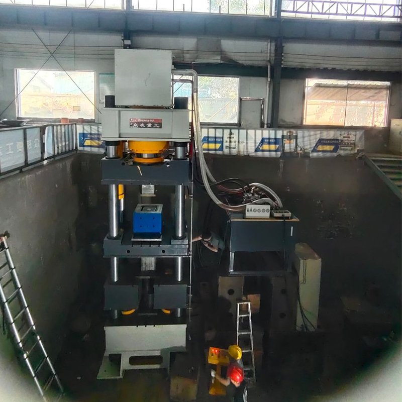 800-ton Refractory Brick Crucible Hydraulic Press